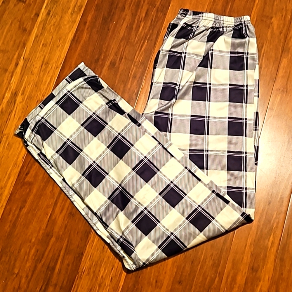 Plaid Pajama Pants - Medium - New without tags